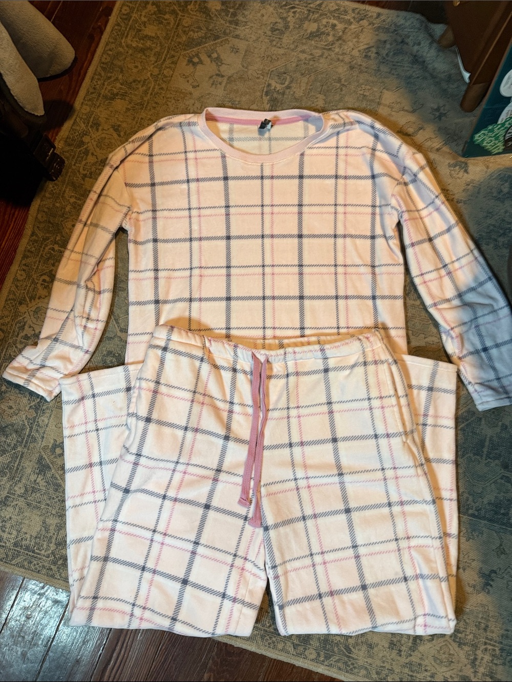 Kids Pink and White Plaid Pajama Set - Cozy Long Sleeve Top & Pants